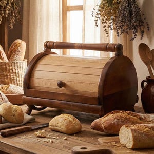 Brödlåda i trä med rulllock, 15x11x15 tum.