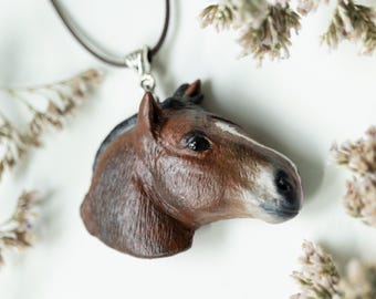 Custom clay horse portrait pendant, Handmade animal equestrian necklace, Polymer clay animal jewelry for men, Jewelry gift for riders