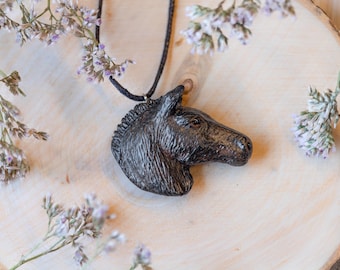 Pet head portrait necklace, Unisex small horse polymer clay pendant for riders, Unique jewelry gift for horse caretaker, Clay animal pendant