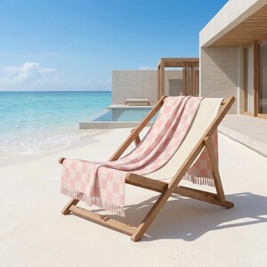 Minnie Mouse roze geruit strandlaken | Disney Turks geïnspireerde handdoek met franje I Disney Cruise-handdoek I Disney Castaway-handdoek I DCL-handdoek afbeelding 3