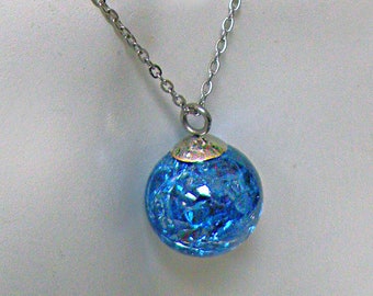 Fire and Ice Crackle Marble Royal Blue Necklace