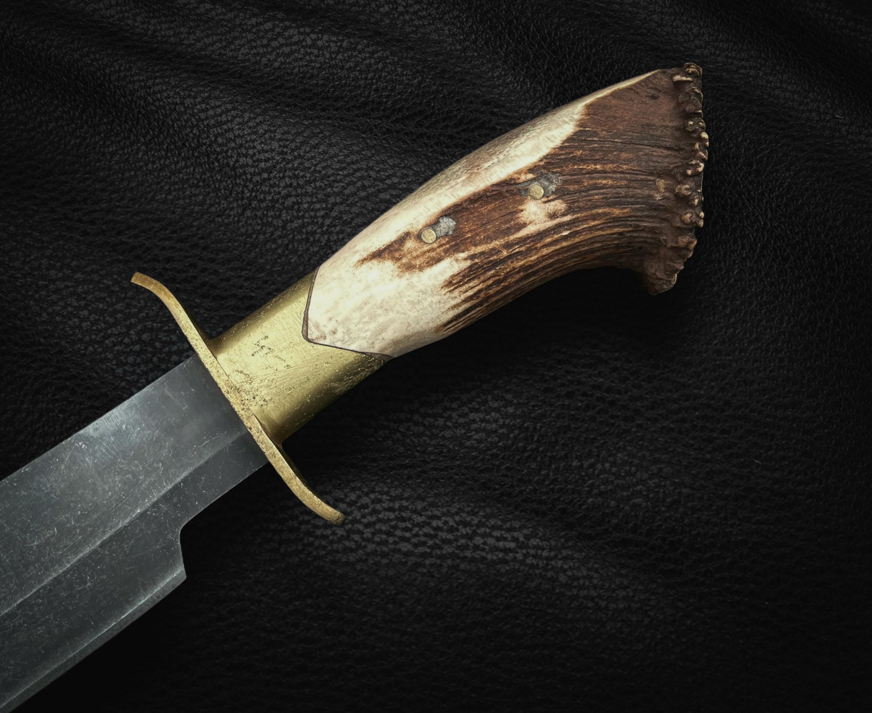 Inglourious Basterds Replica Bowie Knife: Antler Handle, Leather