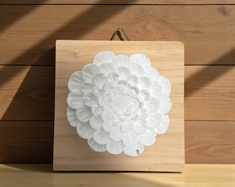 3D Flower Wall Sculpture – Modern Botanical Home Decor