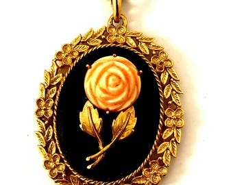 Vintage AVON Serena Rose Cameo Pendant Necklace, 1973