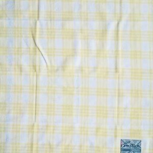 Sunshine Yellow Gingham Check Geometric Grid Cotton English Vintage Sheeting Fabric Fat Quarter image 3