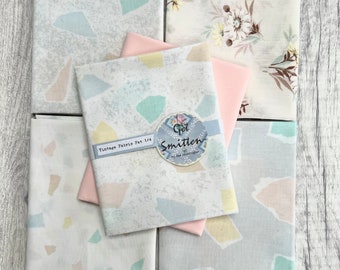 Summer Pastel Colours Vintage Fabric - Vintage Fat Quarter Bundle - 1980s Pastel Fabric - Geometric Prints - Boho Summer Vintage Sheeting
