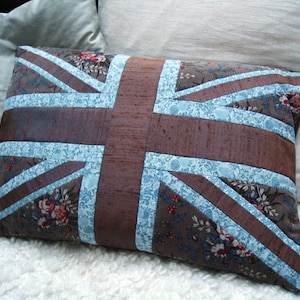 Union Jack Cushion pdf Pattern - Keep Calm - Digital Sewing Tutorial - Patchwork Flag Cushion - British Flag Pillow - VE Day Anniversary