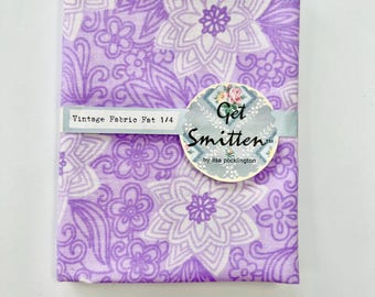 Purple & White Retro Floral English Vintage Fabric Sheeting Fat Quarter