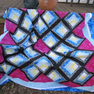 Log Cabin Tunnels on Point Quilt Pattern Digital - 70" Square - Simple Easy to Follow Instructions