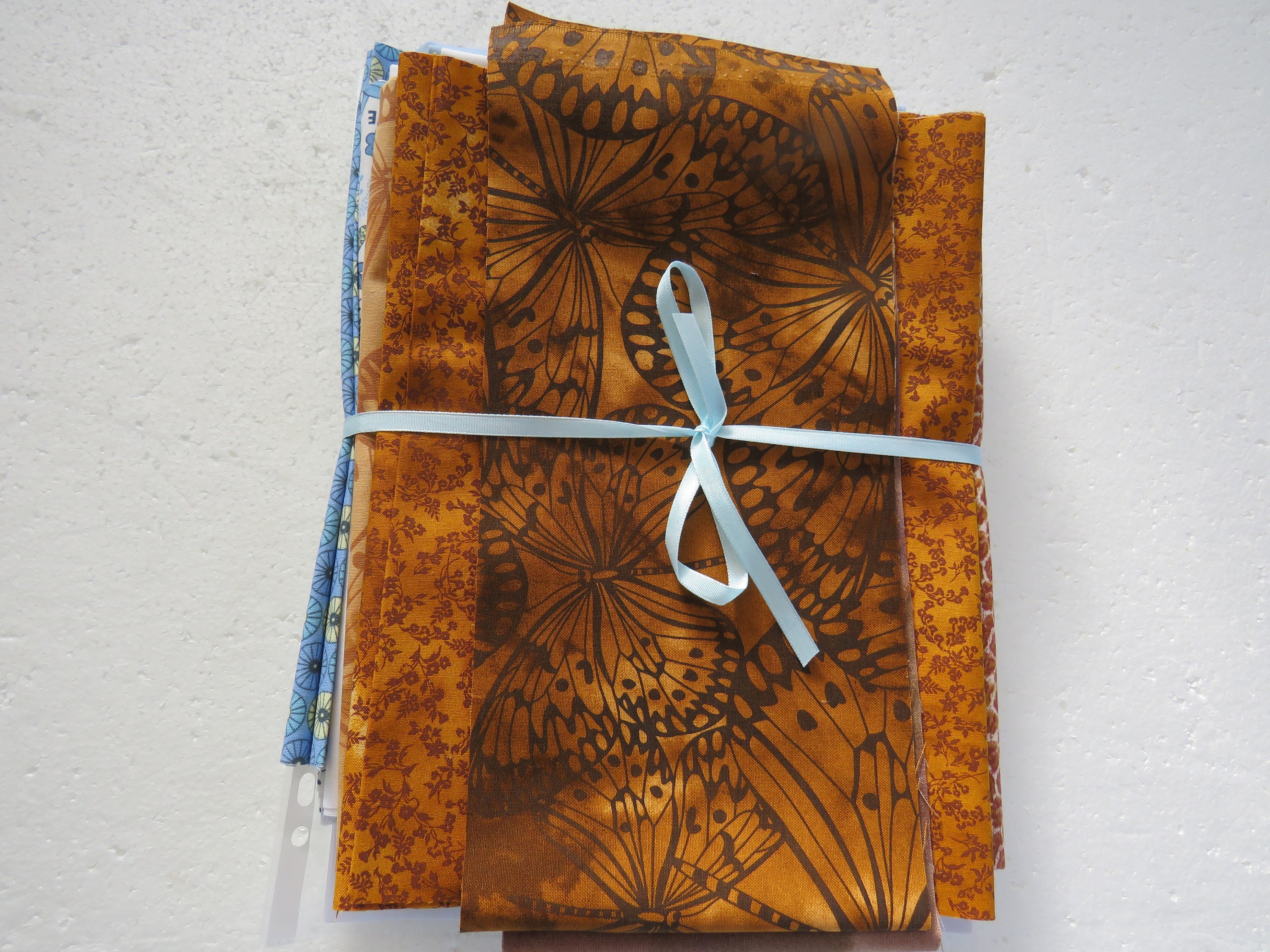 Log Cabin Tunnels Quilt Kit Make This Lovely Quilt as Etsy