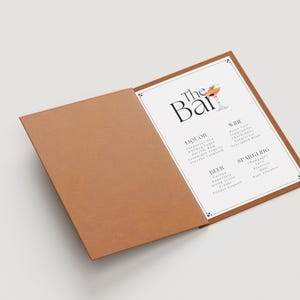 Druckbare A5 Getränkekarte Vorlage - Modernes Schwarz und Weiß Design für Bar, Restaurant oder Café - Bearbeitbares Canva Layout