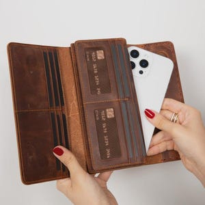 Portefeuille Femme Cuir – 16 Fentes Cartes, Fenêtre ID & Poche Téléphone – Clutch Noir Ombre