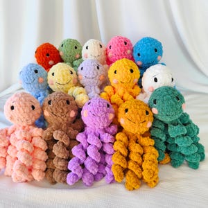 Custom NICU Crochet Octopus for Preemies, Handmade Chubby Crocheted Animal, Baby Toy 0-6 Months, Amigurumi Preemie Octopus, Sea Creature Toy
