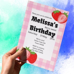 Convite de primeiro aniversário de morango com tema de frutas vermelhas, convite fofo de frutas vermelhas, modelo de primeiro aniversário editável para evitar, modelo Canva para qualquer idade