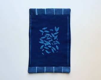 Cyanotype Leaves Wall Hanging, cyanotype fabric, quilted, ready to hang 8" x 12 1/2"