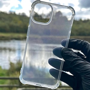 Clear iPhone Case For iPhone 17 16 15 Pro Max 14 Plus 13 12 11 XR XS 8 7 Transparent Phone Cover With Shockproof Corners and Anti-Yellowing