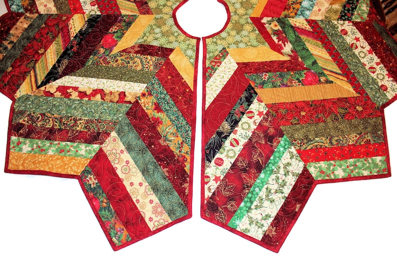 Quilted Christmas Tree Skirt PATTERN Country Strings Tree Skirt, Foundation Pieced Christmas Quilt Pattern, image 5