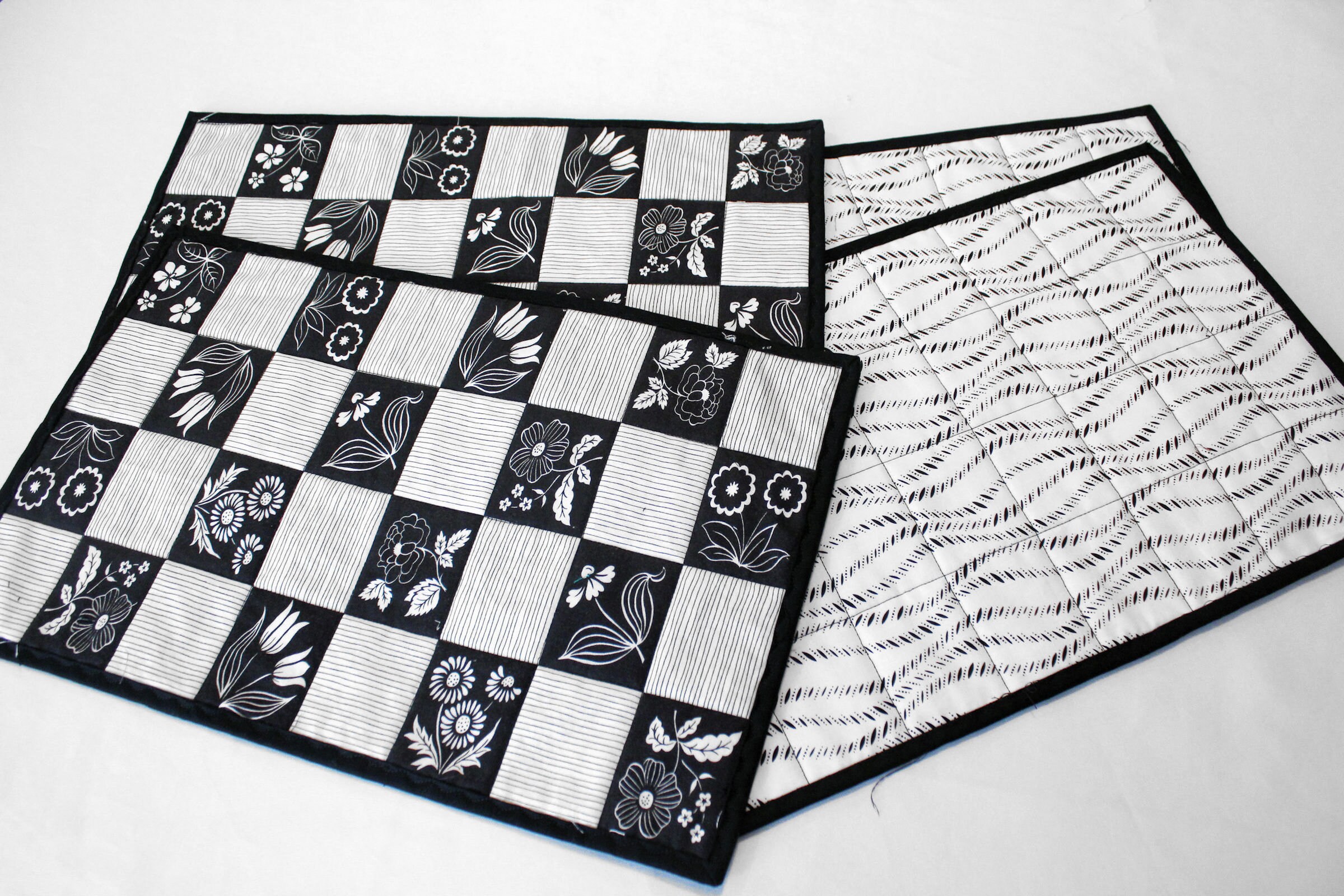 Black and White Placemats and Table Runner Quilted Table Etsy
