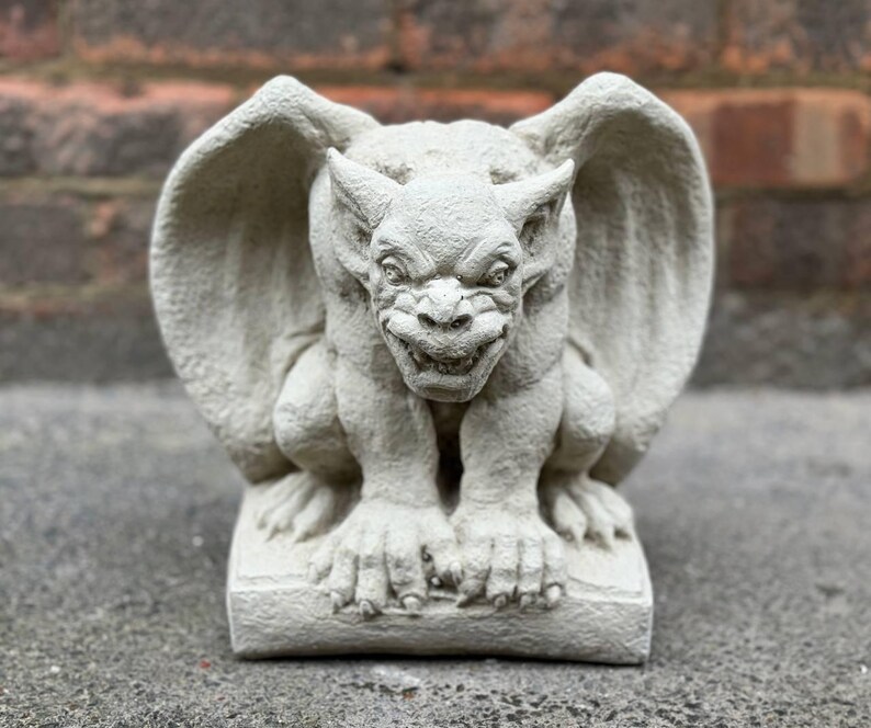 Stone Gargoyle Statue Concrete Gargoyles Guardian Gargoyle Gargoyles ...