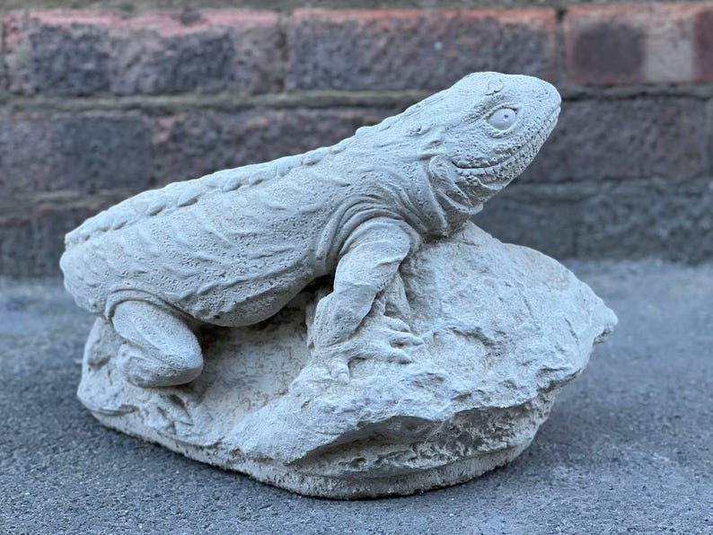 Handmade Bearded Dragon Lizard Garden Statue - Pair Of Concrete Ornaments - Australia