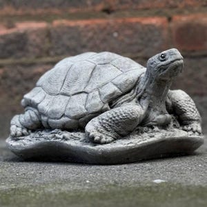 石製　亀 屋外用亀の彫刻 コンクリート製の亀の置物 石の動物の彫像 庭や家の