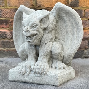 Massief waterspuwer beeldje beton monster standbeeld steen demon sculptuur cement voogd waterspuwer ornament demon minnaar cadeau Halloween decor