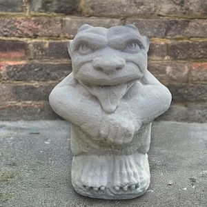 Funny Gargoyle Sculpture Concrete Gothic Protector Ornament Stone Gargoyle Statue Handmade Outdoor Gargoyle Figurine Home Fantasy Decoration