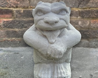 Funny Gargoyle Sculpture Concrete Gothic Protector Ornament Stone Gargoyle Statue Handmade Outdoor Gargoyle Figurine Home Fantasy Decoration