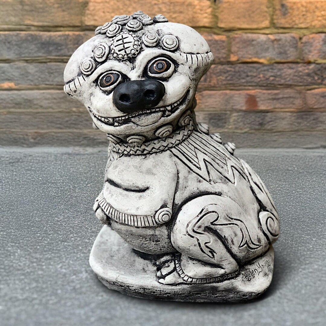犬彫刻付き コンクリート 陶器 オーナメント ファンタジー犬の像コンクリートの狛犬置物セメント動物彫刻石のペット