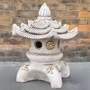 Large pagoda sculpture Concrete lantern figurine Outdoor pagoda statue Tradition ornament Modern decoration Pagoda lover gift Yard art