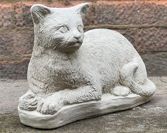 Increíble figura de gatito Estatua de gato relajante de piedra Escultura de gatito al aire libre Decoración de hormigón para mascotas Adorno de gato conmemorativo de cemento Decoración de jardín