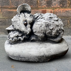 Concrete mouse figurine Stone mouse statue Garden mouse ornament Outdoor laying mouse decoration Relaxing mouse sculpture Mouse lover gift