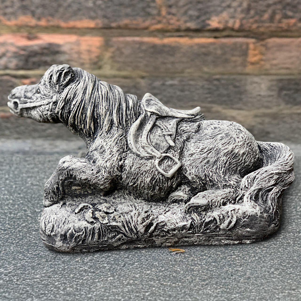 コンクリート製の馬の像 セメント製の馬の置物 石の動物の飾り