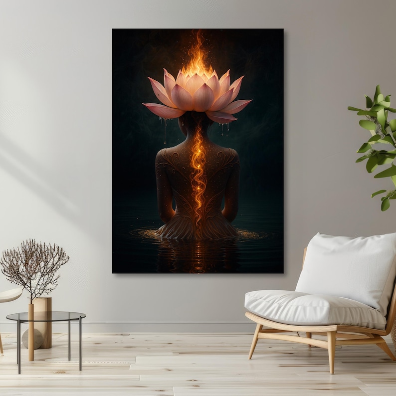 Pode incluir: Impress&atilde;o em tela que retrata uma pessoa na &aacute;gua, com uma grande flor de l&oacute;tus na cabe&ccedil;a. A flor &eacute; rosa e branca, com um brilho flamejante. Uma trilha de energia dourada percorre as costas da pessoa, em um fundo escuro.