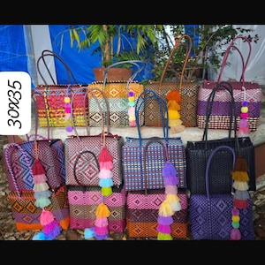 Woven Mexican Tote: Versatile Shoulder Bag for Beach, Grocery, Shopping and Travel - Plastic Lunch Carrier