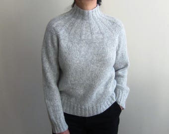 Knitting Pattern RAYS Sweater Seamless Top Down Design Digital File