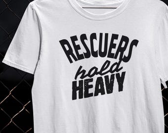 Retter halten schweres Rettungs-Team-Shirt Notfallabwehr-T-Shirt Ersthelfer Pflicht-Rettungs-Trupp-T-Stück