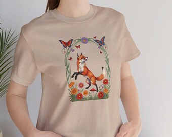 T-shirt met grafische print van een rode vos en een vlinder – Naturecore speels T-shirt