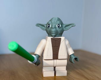 Giant Yoda - Star Wars action figure