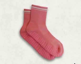 Pink Pilates Grip Socks: Non-Slip Barre Yoga Socks