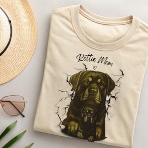 Rottie Mom Shirt–Rottweiler Dog Mom Tee, Mother&#39;s Day Gift for Dog Lovers,Cute Pet Owner Apparel, Rottweiler Mama Shirt ,rottie gift for her