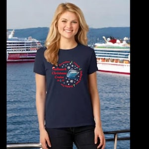 Hallmark Christmas Cruise T-shirt met ronde hals (Friends and Fun) Kerstmis in juli: korting op vaste verzendkosten