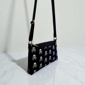 Ava Crossbody Purse - Skull & Crossbones