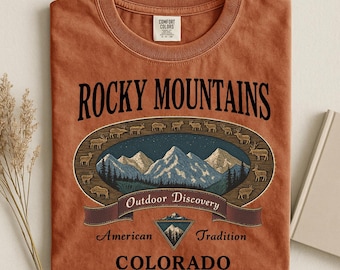 Camiseta vintage de las Montañas Rocosas de Colorado, camiseta gráfica Outdoor Discovery, camiseta de senderismo de montaña de los 90, camiseta Comfort Colors® Ivory Nature