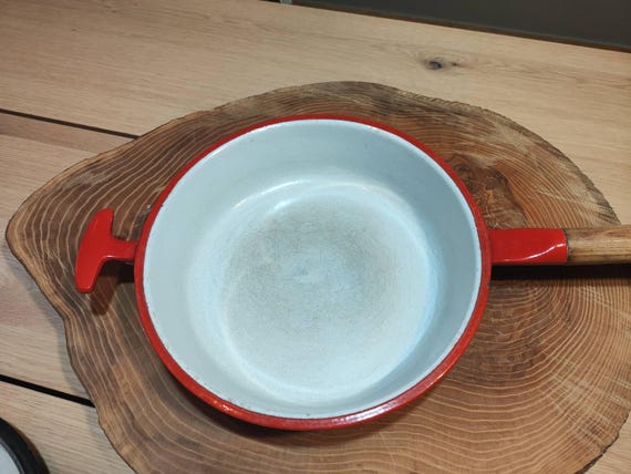 鋳鉄鍋 *** 希少！レトロヴィンテージ！デンマーク - Etsy 日本