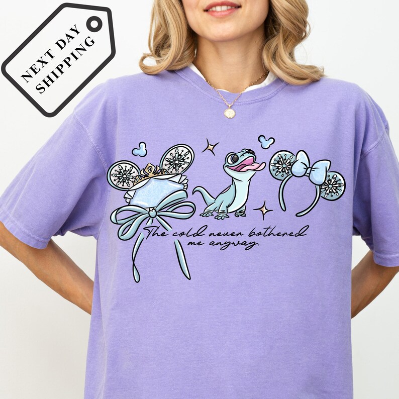 Comfort Color® Disney Elsa Coquette T-Shirt Disneyland Frozen Shirt Disney Princess Gift Sweatshirt Disney Anna tee Disney Trip Shirt 00105 Bild 5