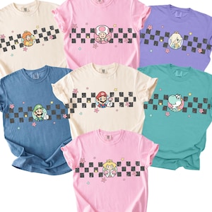 Comfort Colors® Mario & Yoshi Shirt, Princess Peach Coquette Tee, Retro Super Mario Bros Shirt, Game Lover Matching Family Top  Q0192