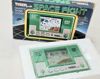Tiger Electronics Disney's Aladdin Rare HTF 1990 Handheld Game