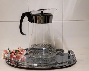 Vintage Pyrex Coffee Carafe: "Bee" Pattern, Mid-Century Atomic Design