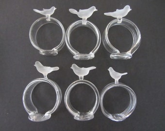 Clear Glass Napkin Rings with a Decorative Frosted Glass Bird, For Dinner Parties, For Bridal Showers, For Holiday Dinners